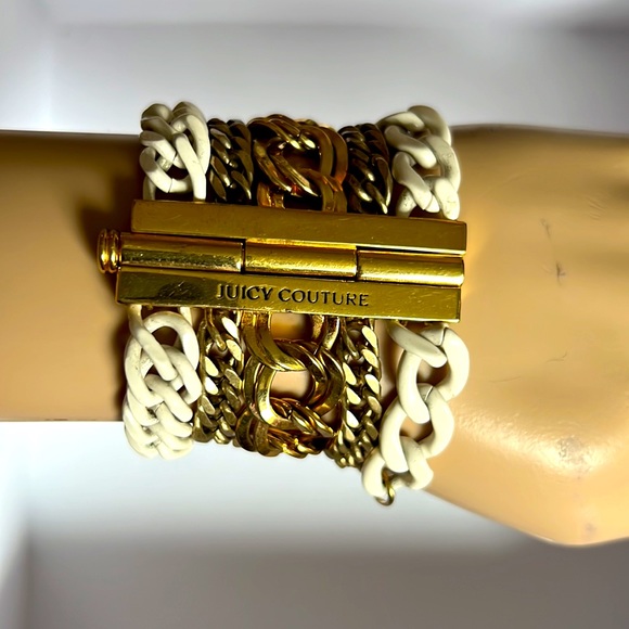 Women's Metallic Chunky Multi Chain Bracelet - Picture 2 of 6